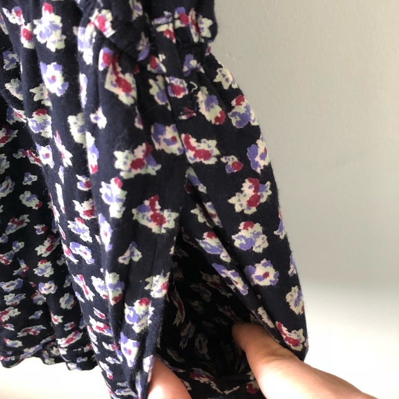 Floral Romper F21 - Picture 5 of 5
